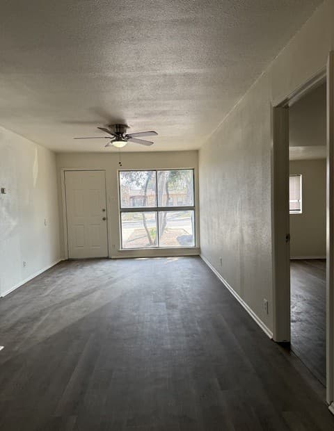 139 Trudell — photo 5