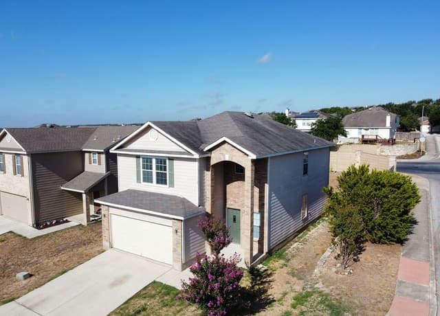 4-bedroom rental at 25447 Longbranch Run in San Antonio TX