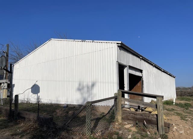 765 Patton — photo 1