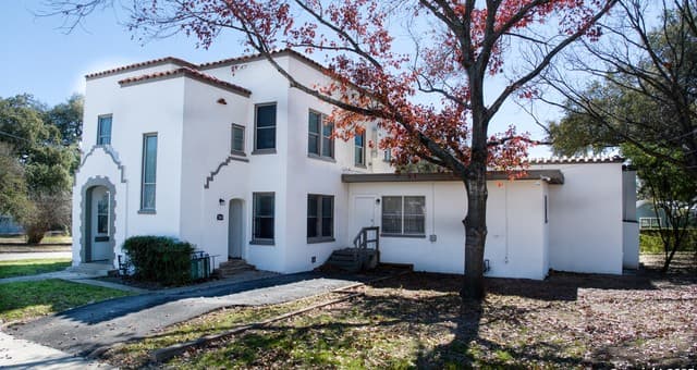 326 E Mistletoe Ave Unit 1 — photo 4