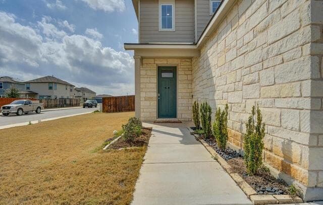 4-bedroom rental at 14602 Sweet Clover in San Antonio, TX — photo 4