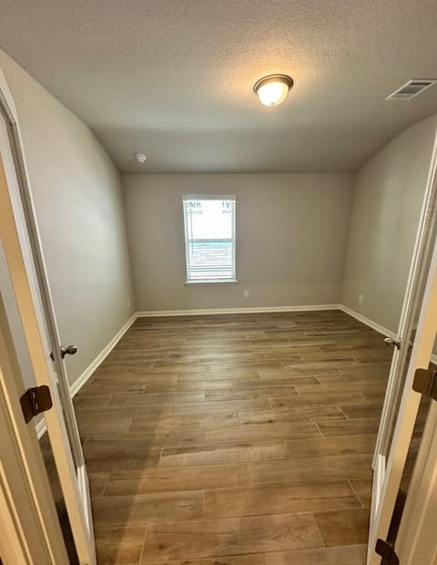 10616 Yellowtail Blvd — photo 3