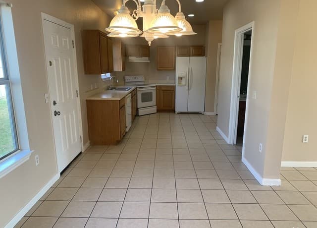 6911 Hallie Ridge — photo 4