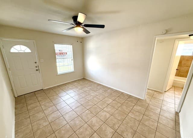 520 Prado St Unit 1 — photo 3