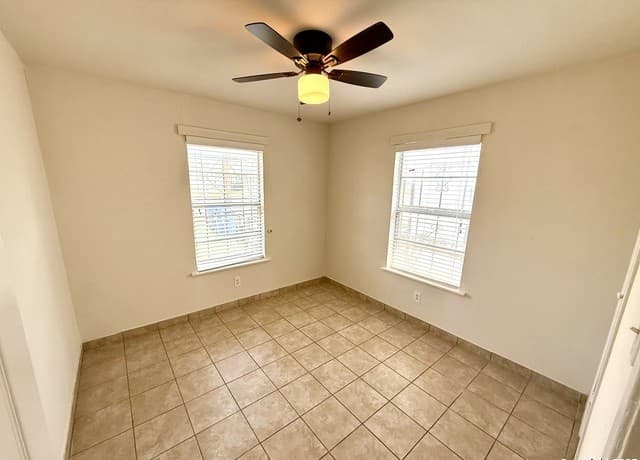 520 Prado St Unit 1 — photo 5