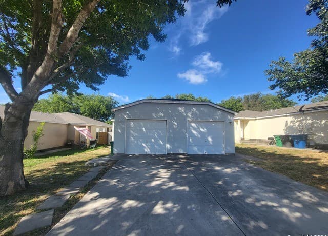 3848 Maverick Creek Rd — photo 1