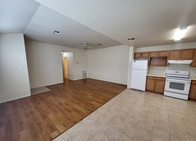 3848 Maverick Creek Rd — photo 3