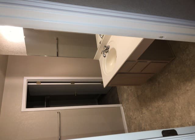 4-bedroom rental at 6311 Donely in San Antonio, TX — photo 3