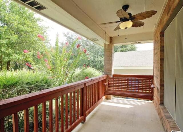 4-bedroom rental at 7326 Tamburo in San Antonio, TX — photo 4