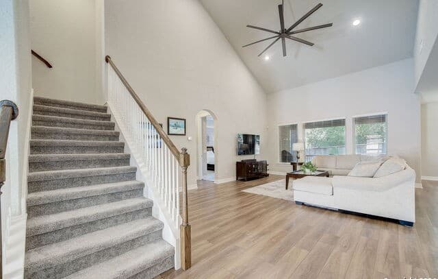 28815 Shadowrock — photo 3