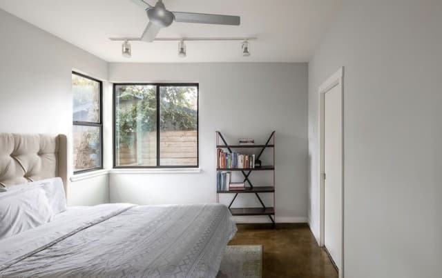 1519 S Presa — photo 5