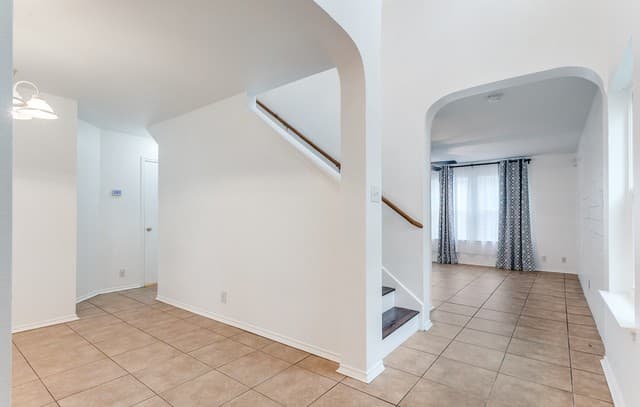 9038 Pinseeker — photo 4