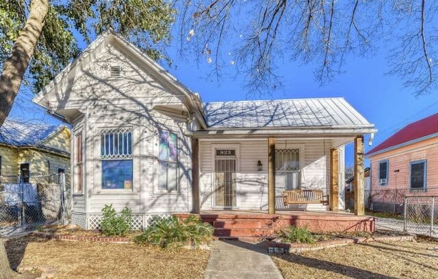 823 W Euclid Unit 1 — photo 1