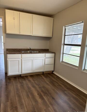 5534 San Fernando St Unit 2 — photo 2