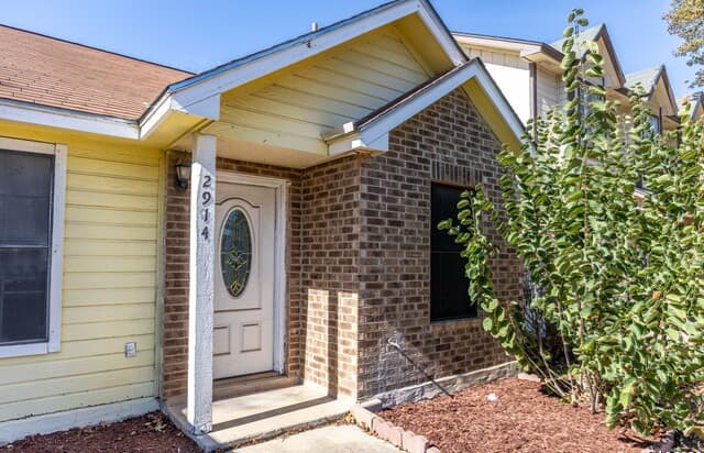 2914 Jardines — photo 3