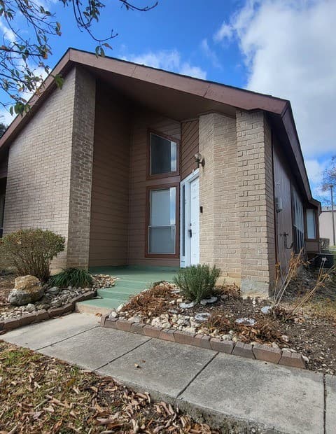 8427 Cranberry Hill Unit #2 — photo 3