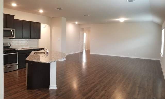 156 Harley Hay — photo 4