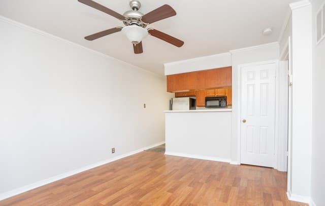 11610 Vance Jackson Unit 1095 — photo 2