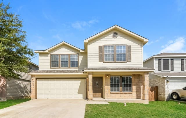 4-bedroom rental at 8422 Silver Brush in San Antonio TX