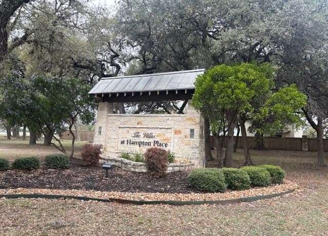 125 Hampton Way — photo 4