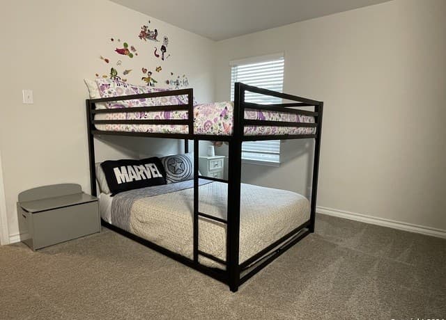 4-bedroom rental at 129 Garden Emerald in San Antonio, TX — photo 5