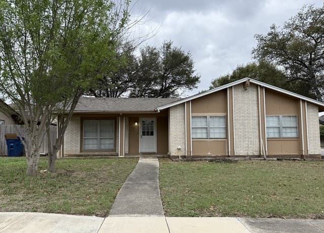 3-bedroom rental at 6626 Spring Garden St in San Antonio TX