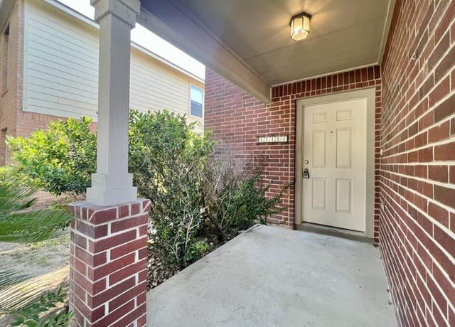 11111 Dewberry — photo 2