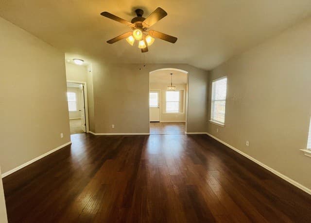 10115 Roseangel — photo 4