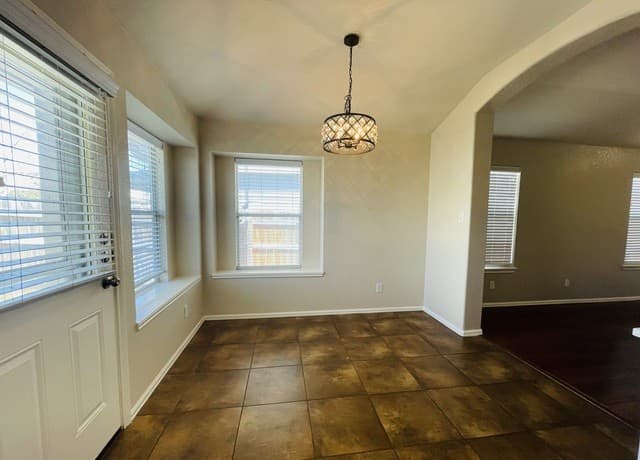 10115 Roseangel — photo 5