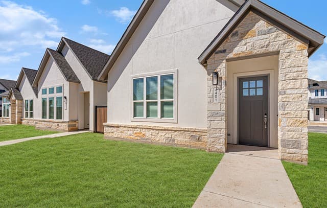 3-bedroom rental at 3523 N. Loop 1604 East Unit 2301 in San Antonio TX