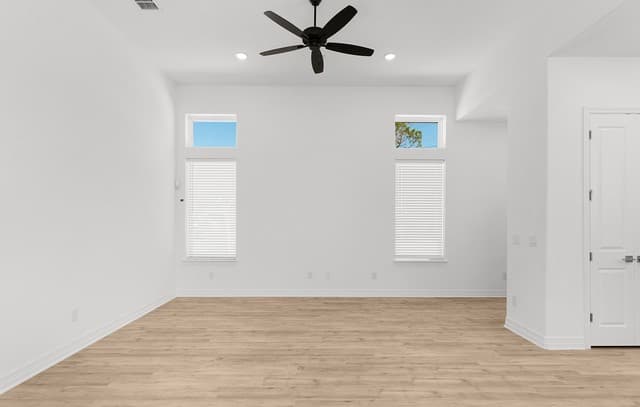 3-bedroom rental at 3523 N. Loop 1604 East Unit 2301 in San Antonio, TX — photo 5