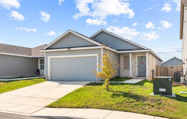 4534 Martin Way — photo 2