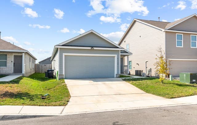 4534 Martin Way — photo 3