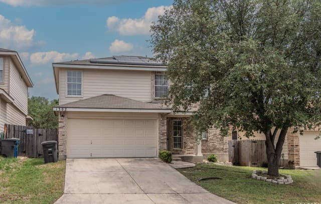3-bedroom rental at 1302 Bobcat Pass in San Antonio TX