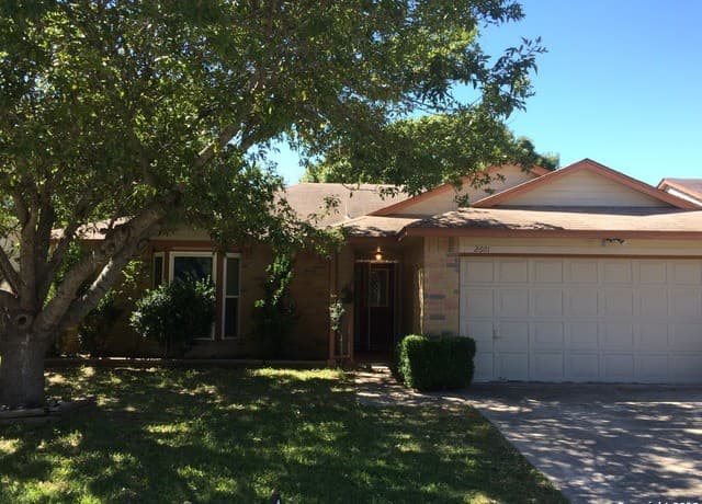 2601 Cedar Ln — photo 1