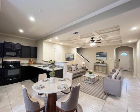 6606 Arancione Ave Unit 102 — photo 3