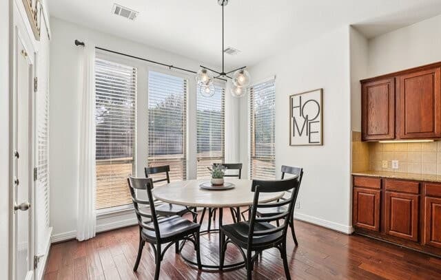 21706 Miranda Hill — photo 4