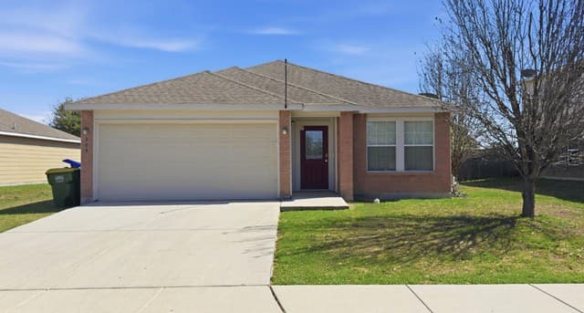 308 Lonestar Gait — photo 2