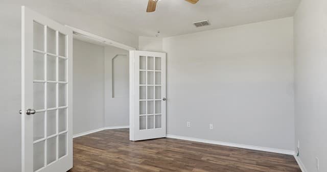 308 Lonestar Gait — photo 3