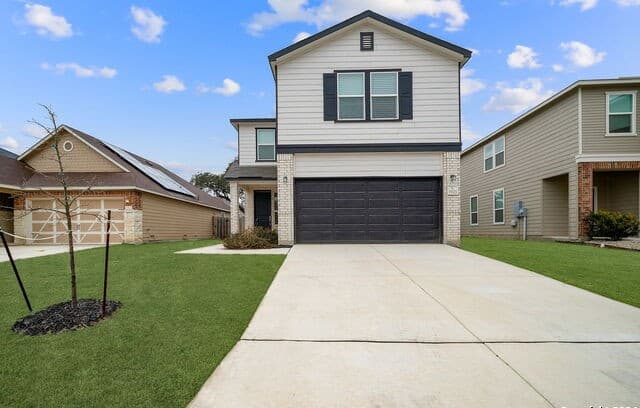 3-bedroom rental at 15321 Sherwin Oak in San Antonio TX