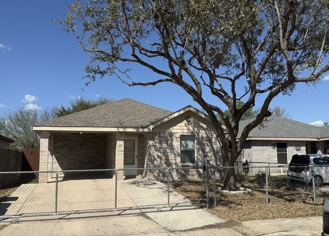 4915 Fortuna Pl. — photo 2