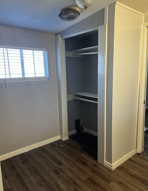 351 Overhill Unit UNIT B — photo 5