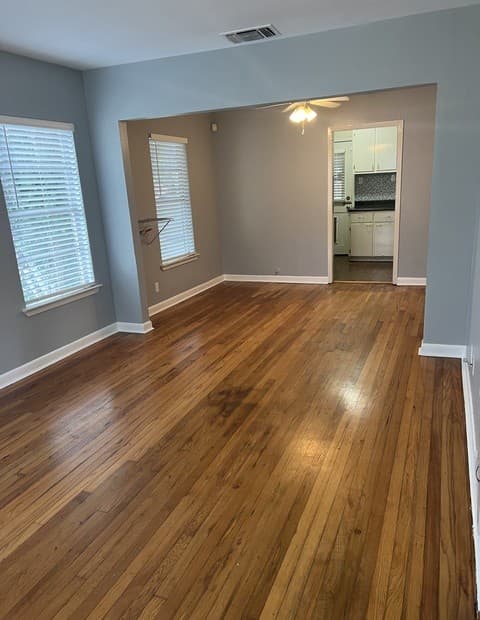 210 Meadowlane — photo 2