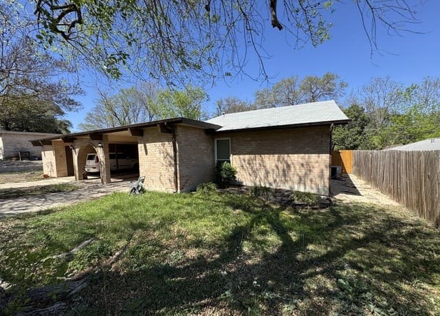 2923 Eisenhauer — photo 2