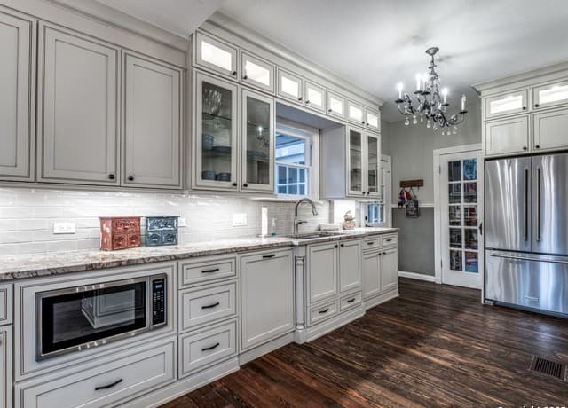 626 Terrell — photo 4