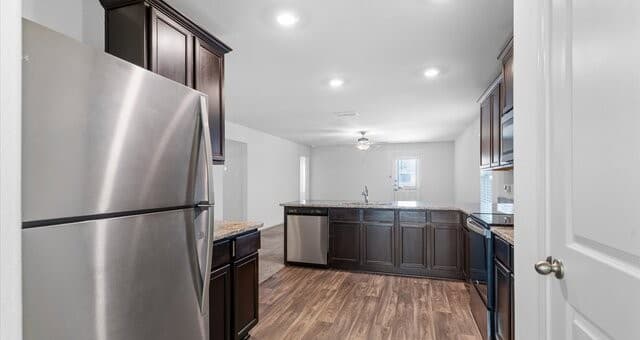 3-bedroom rental at 11737 Davalos in San Antonio, TX — photo 3