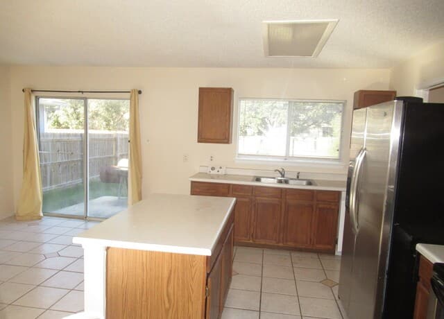 6623 Meadow Dawn — photo 5