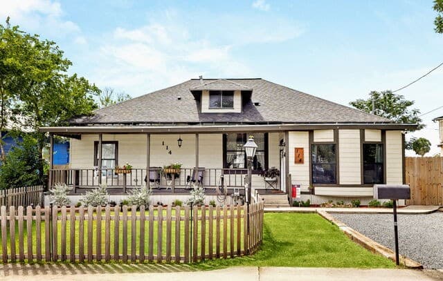 114 Avenue B — photo 2