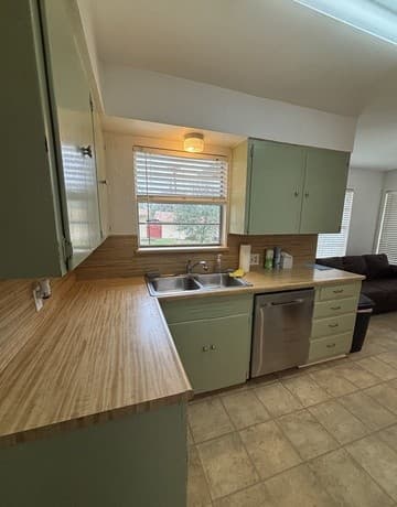 3-bedroom rental at 1903 Flamingo in San Antonio, TX — photo 5
