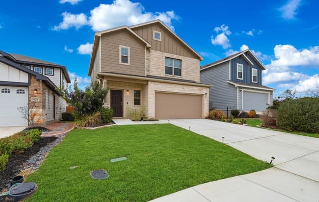 827 Laurel — photo 2